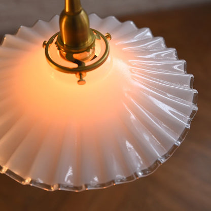 ミルクグラス フレンチフリル ペンダントライト