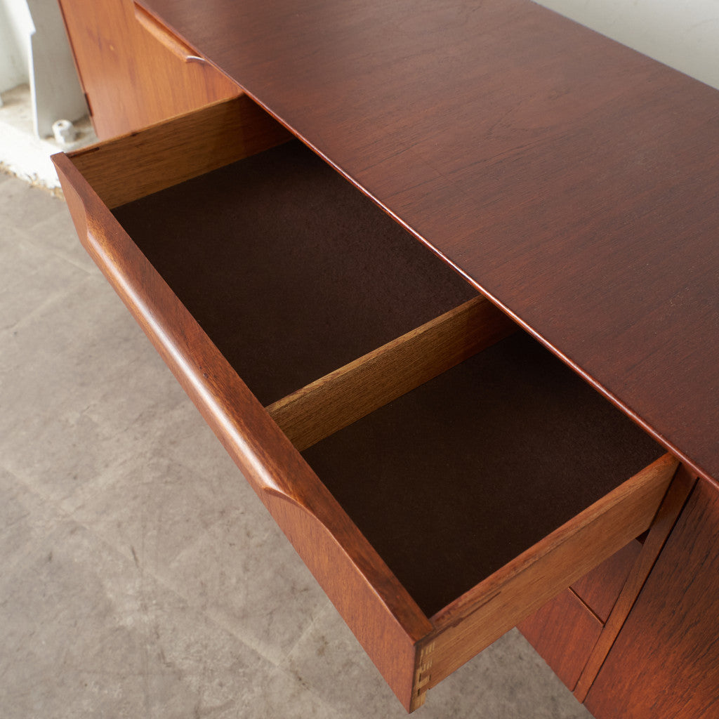 ヴィンテージ サイドボード