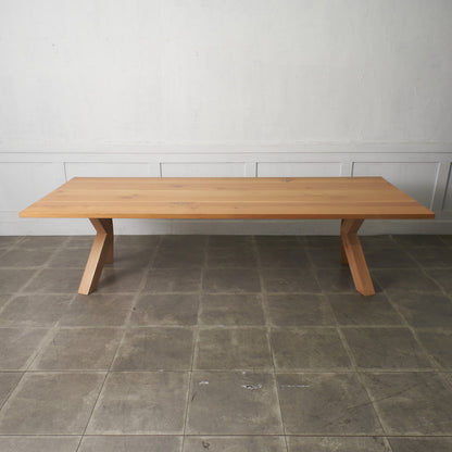 オーク無垢材 Xフレーム ダイニングテーブル