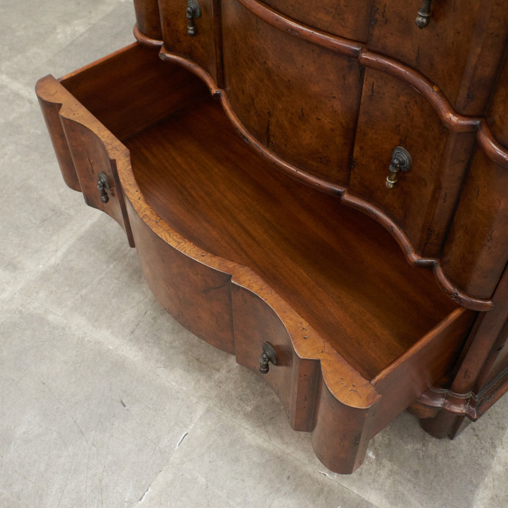 サイドチェスト