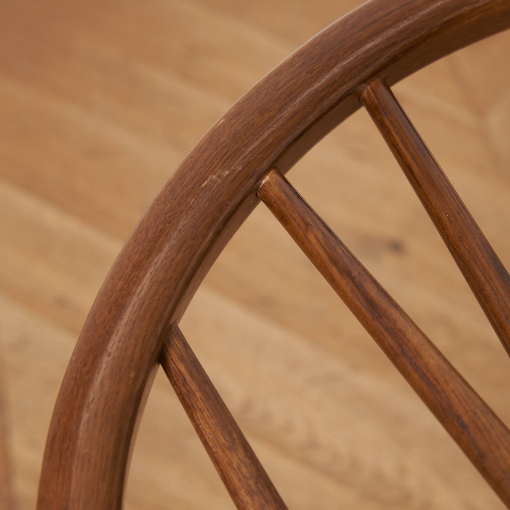 ボウスピンドルバックチェア 2脚セット