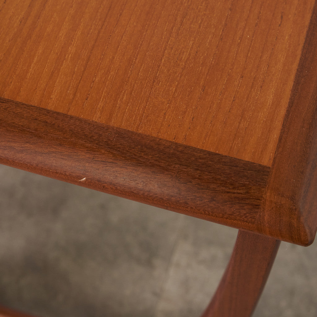 Astro ネストテーブル