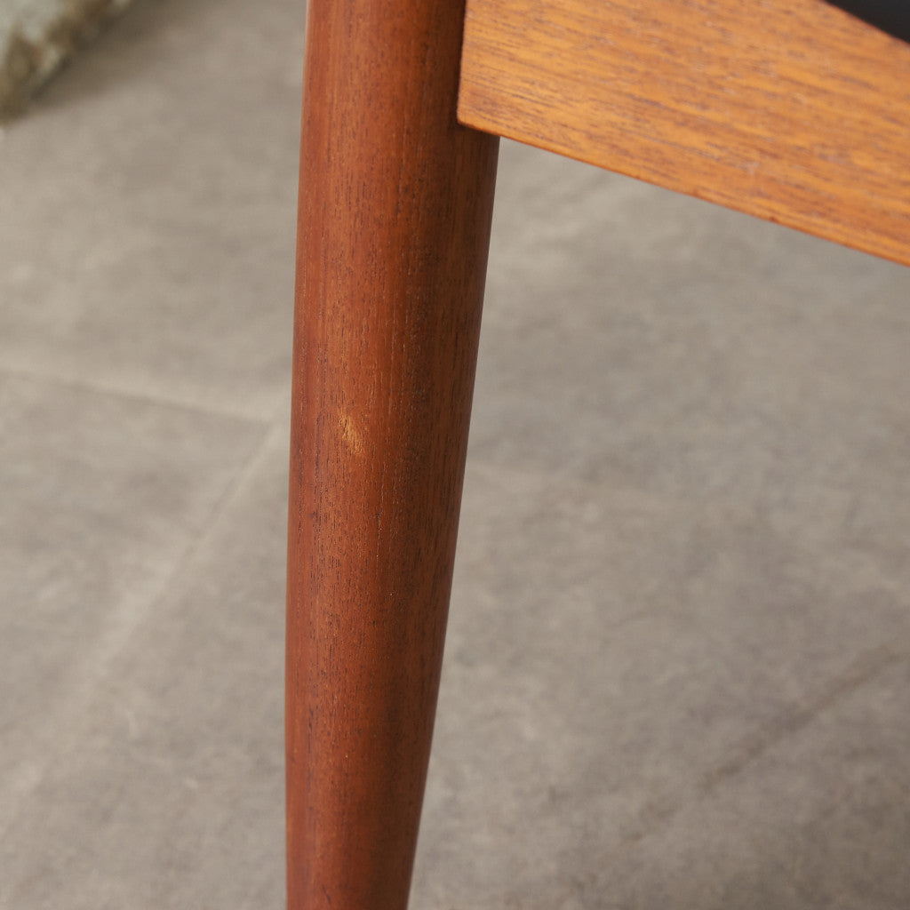 北欧スタイル ヴィンテージ アームチェア / 張替済