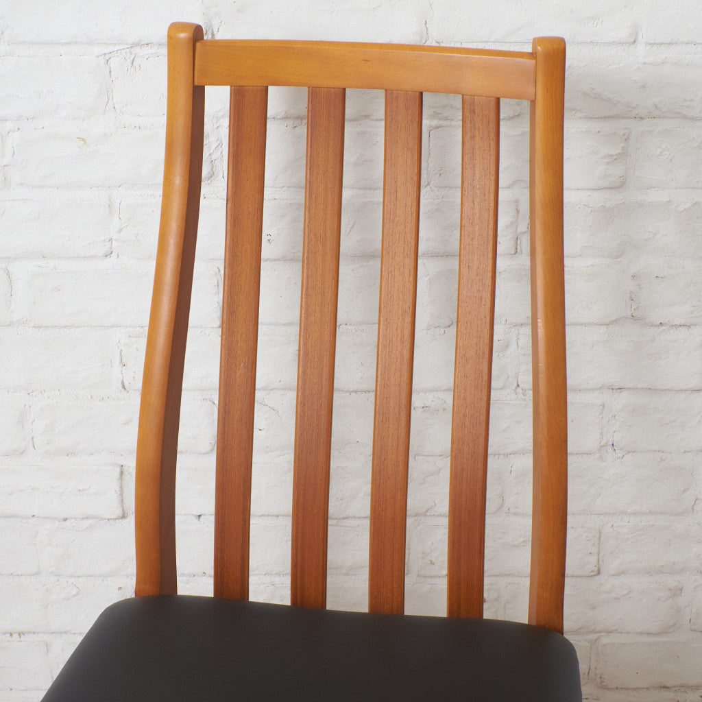 英国ヴィンテージ ダイニングチェア (402) 英国ヴィンテージ ダイニングチェア / 張替済 – rocca rocca