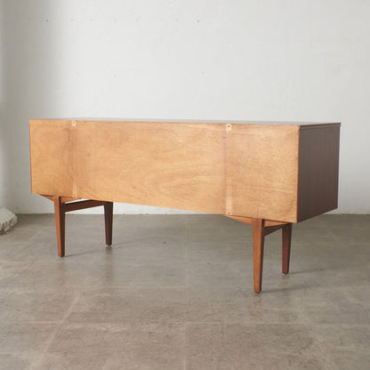 英国ヴィンテージ サイドボード