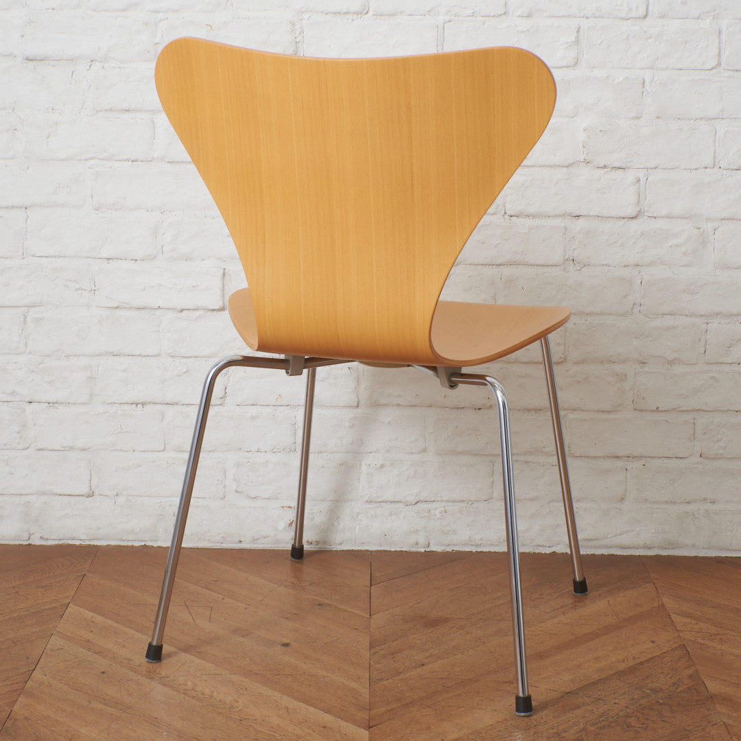 セブンチェア / ビーチ