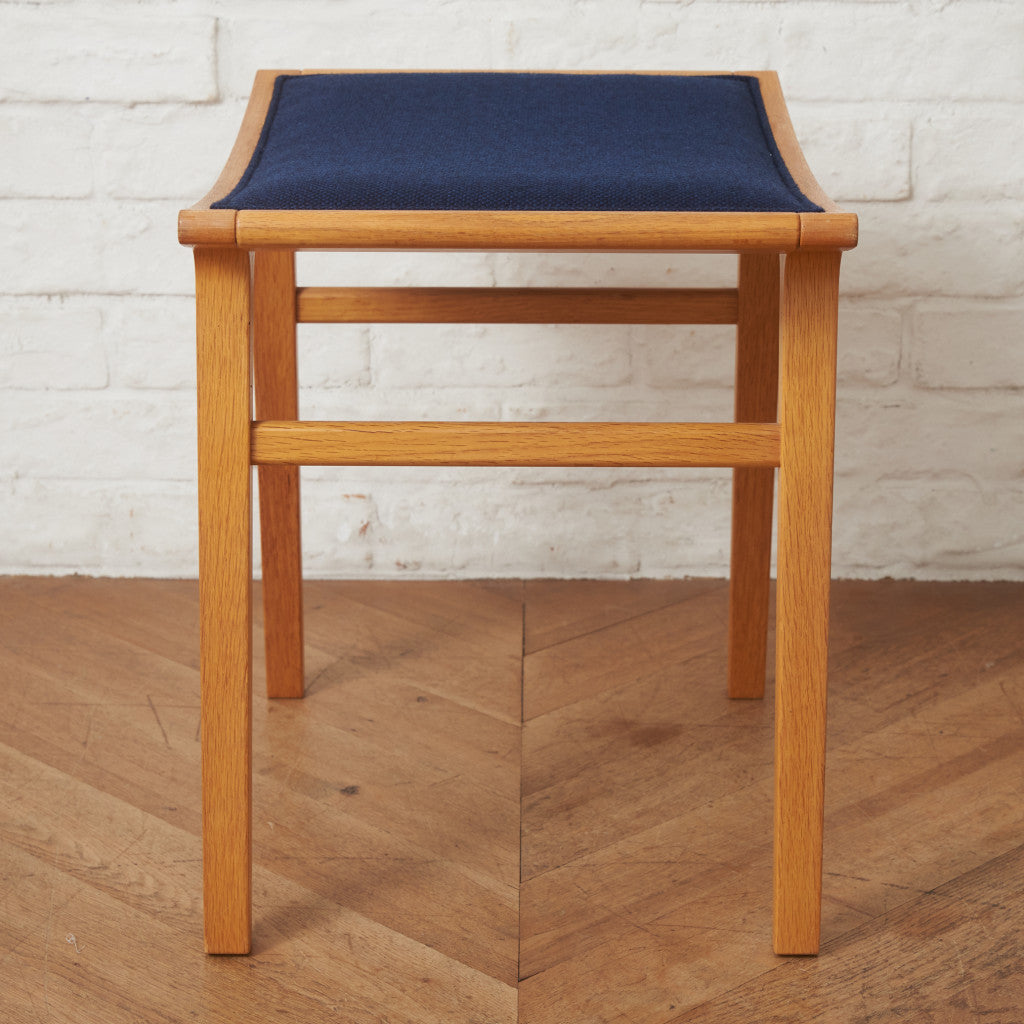 アーティストスツール 木製 取扱説明書付き アーティストスツール 木製 取扱説明書付き スツール木製」の