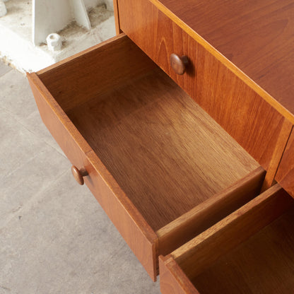 イギリスヴィンテージ サイドボード