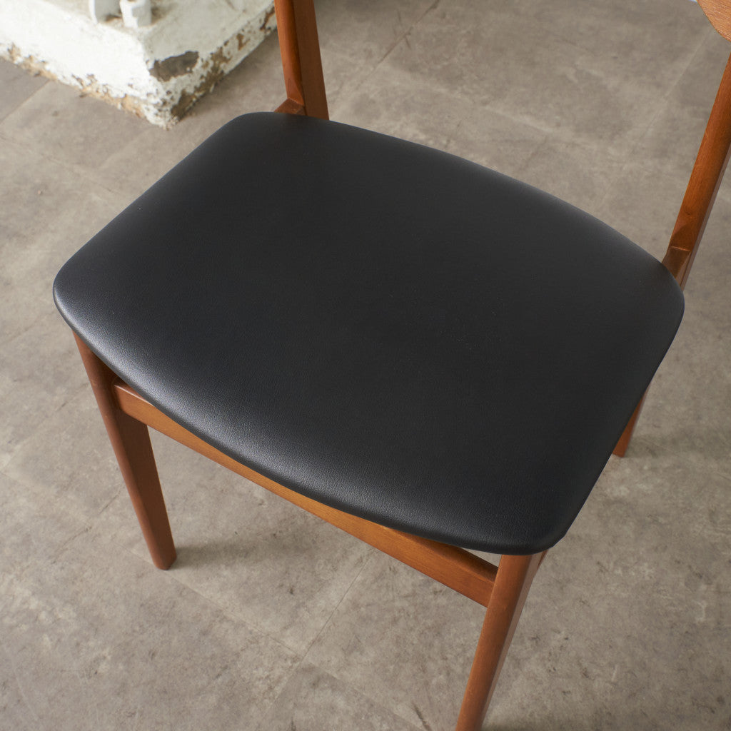 英国ヴィンテージ ダイニングチェア / 張替済