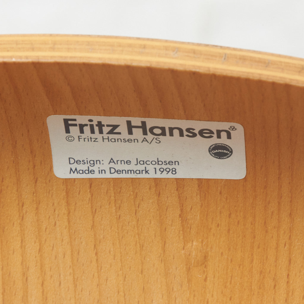 セブンチェア / フロントパディング