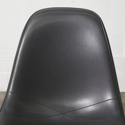 サイドシェルチェア スタッキングベース