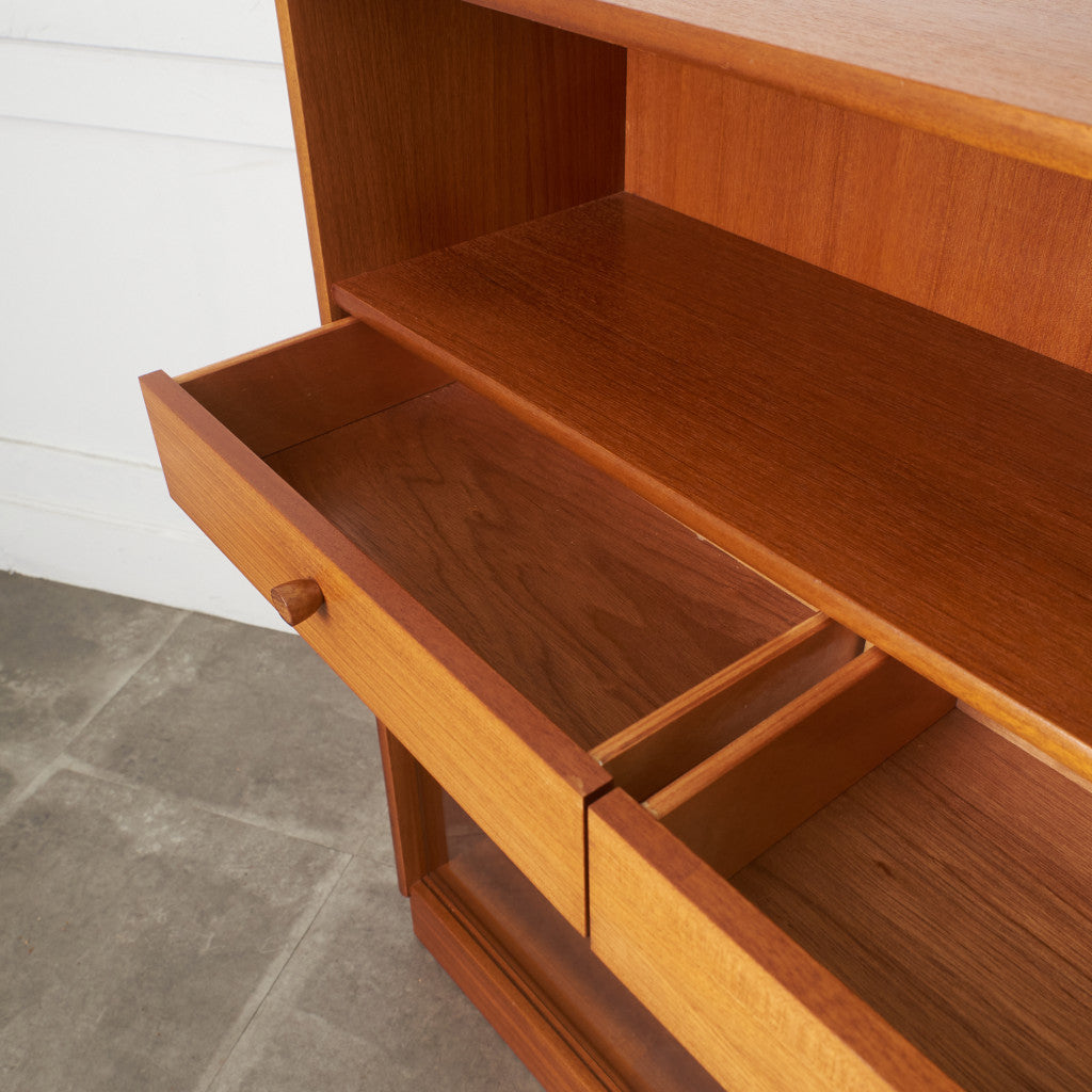 ヴィンテージ ガラスキャビネット