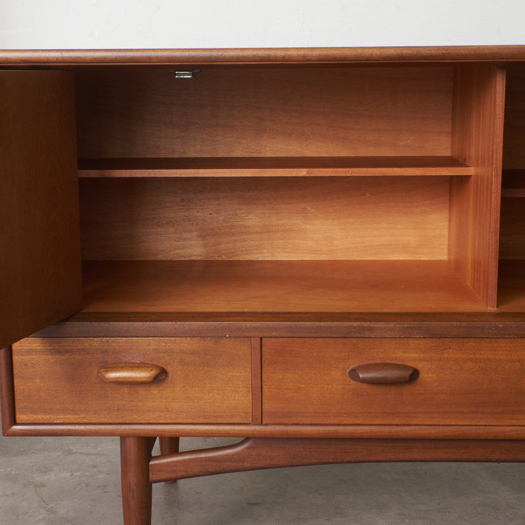 Brasilia サイドボード (4057)