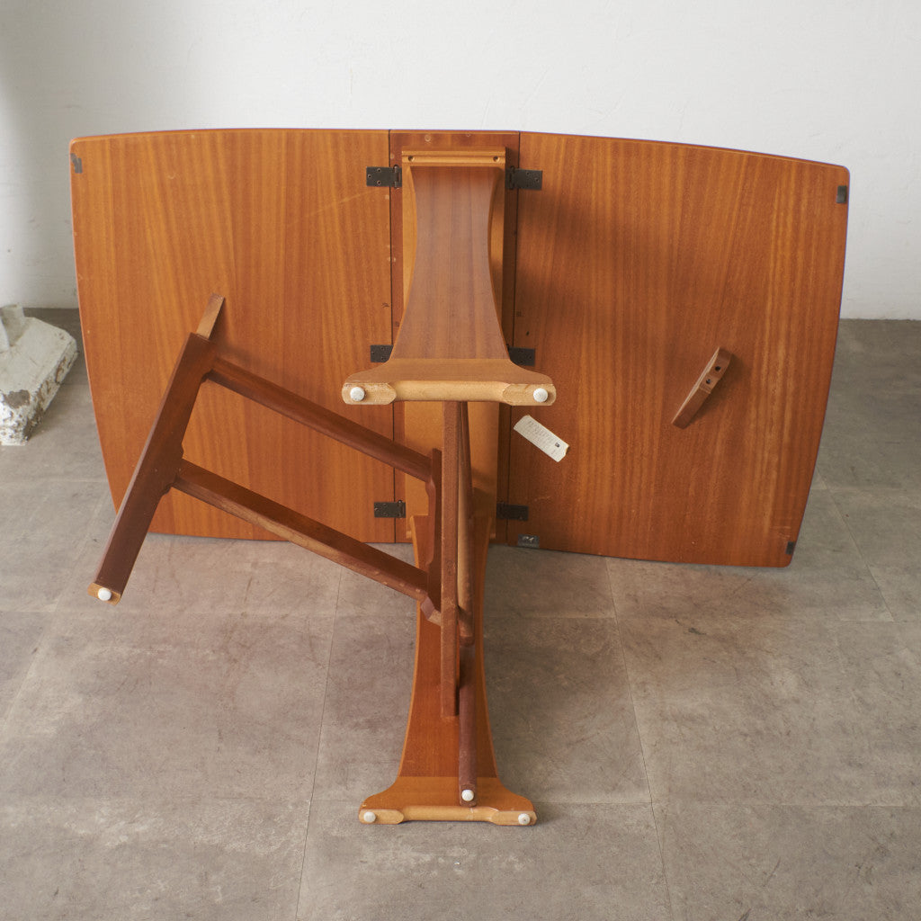 ドロップリーフ ゲートレッグテーブル