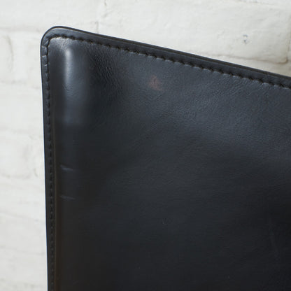 412 CAB アームレスチェア