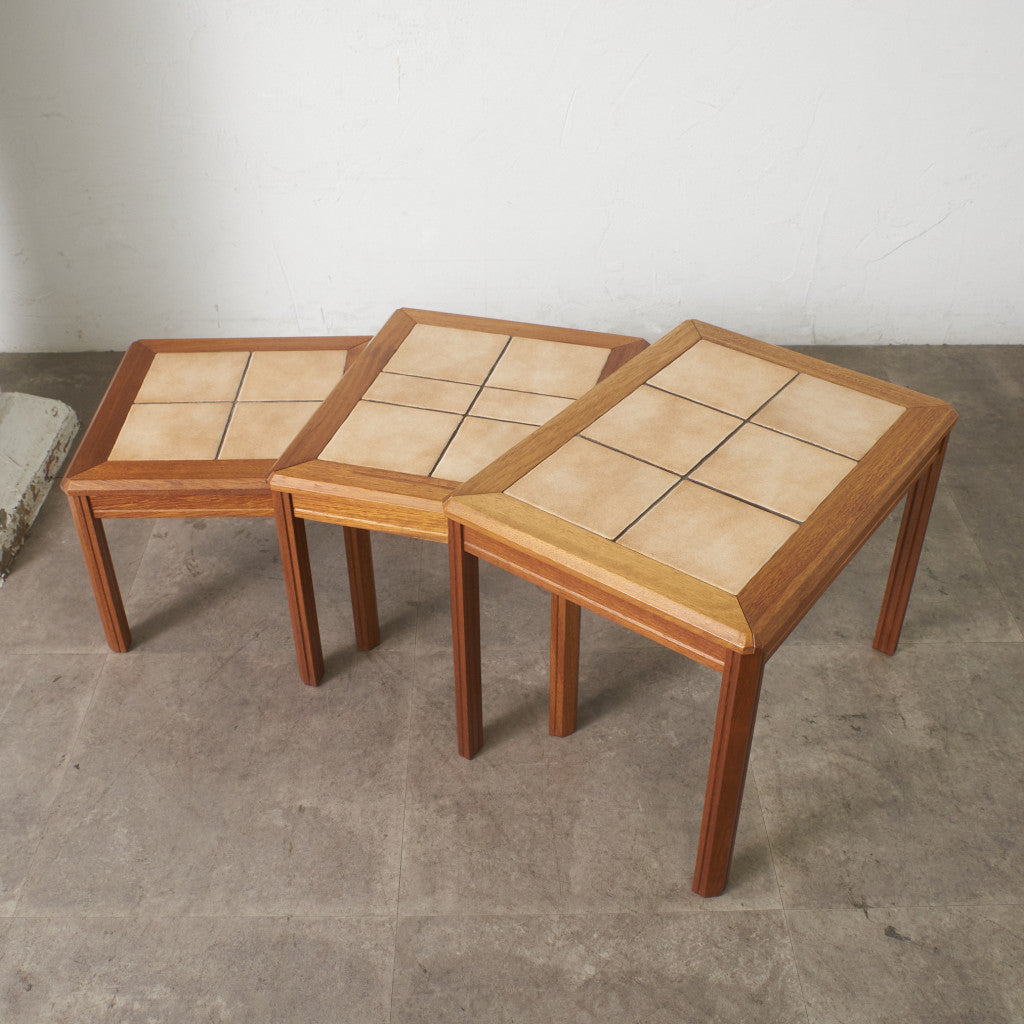 デンマーク製 タイルトップ ネストテーブル｜rocca rocca