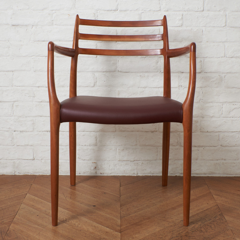 No.62 チェア (チェリー×本革) / 張替済