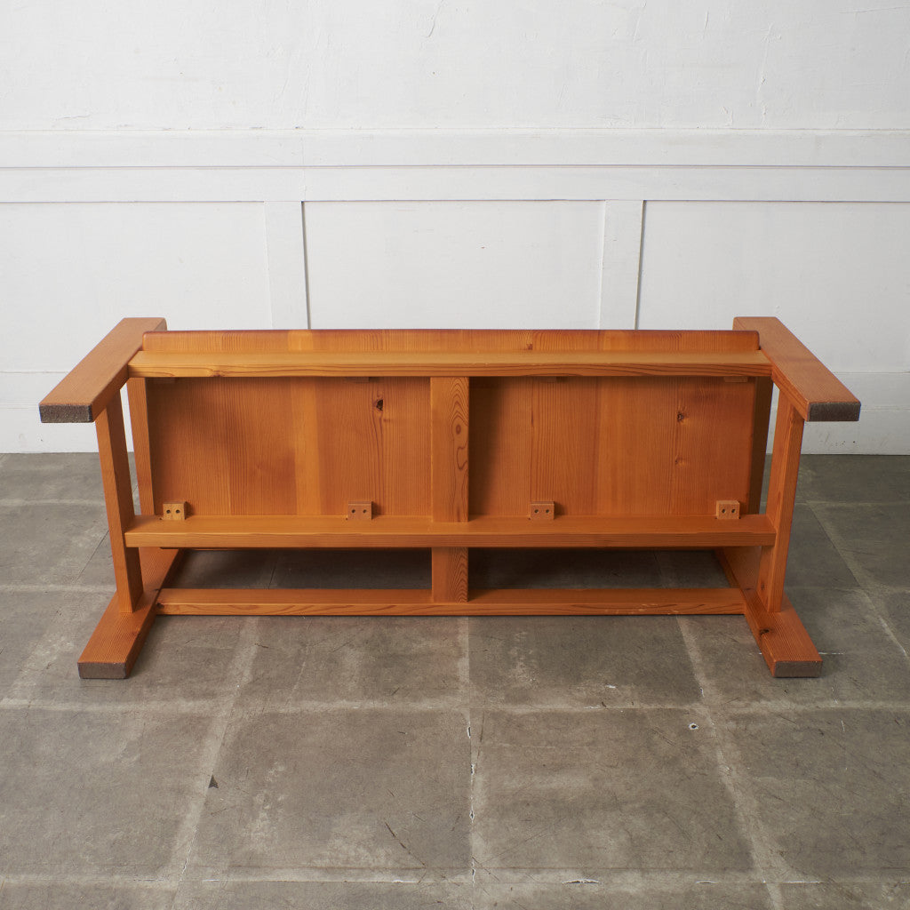 ラウンジベンチ