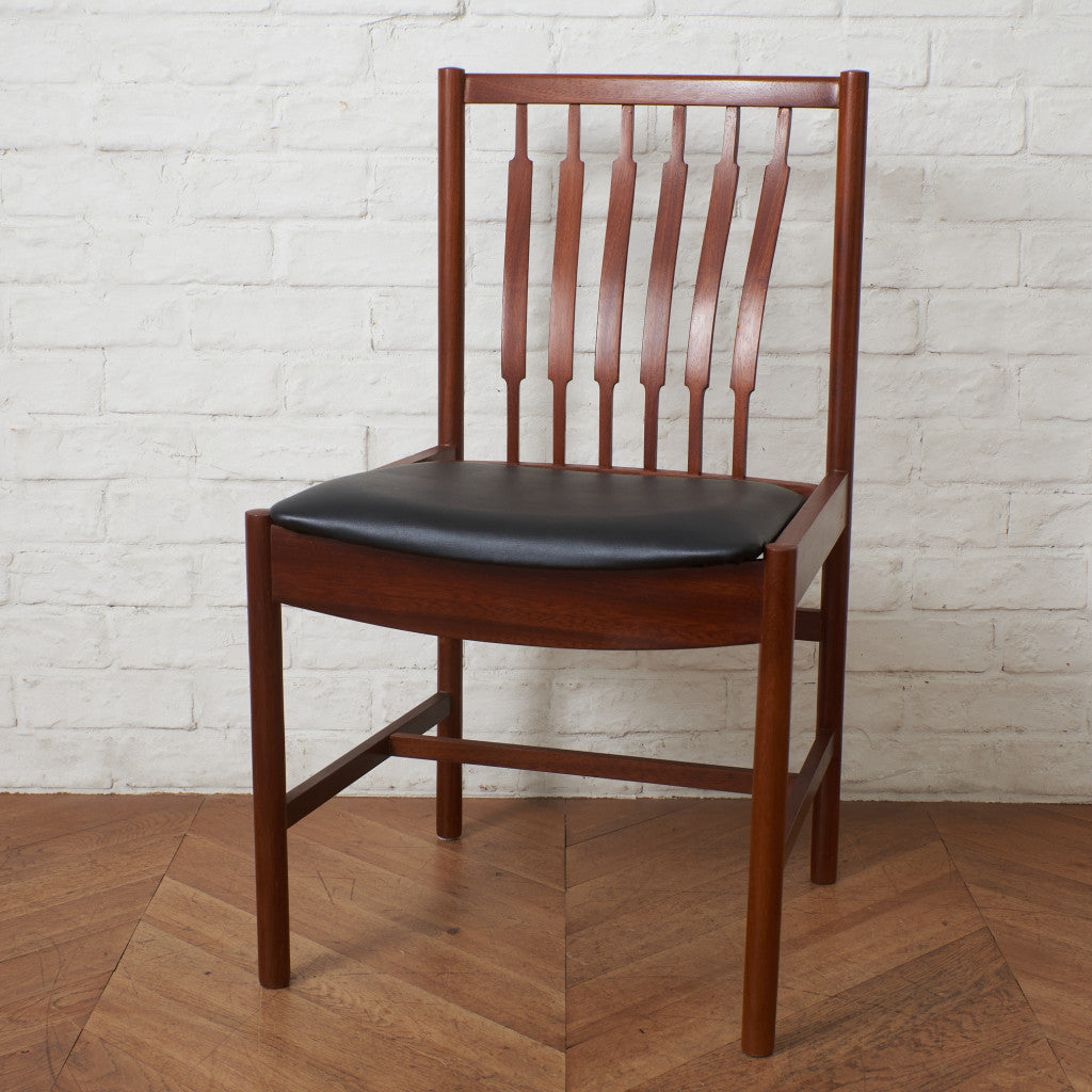 英国ヴィンテージ ダイニングチェア / 張替済