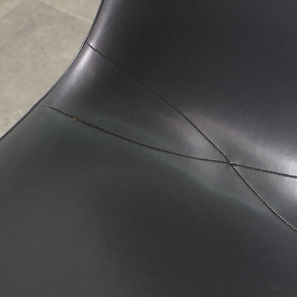 サイドシェルチェア スタッキングベース