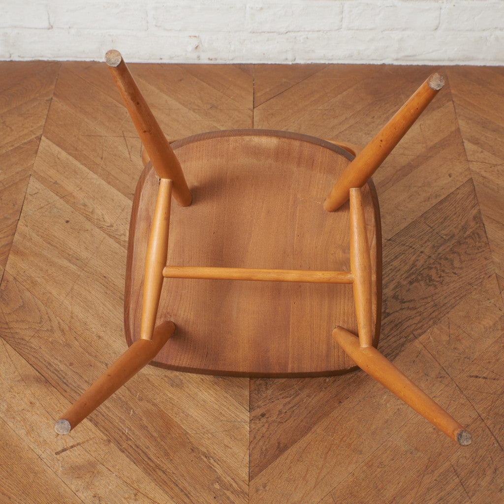 4本スポーク フープバックチェア