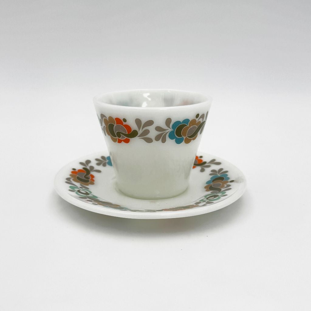 カーナビーデイジー カップ＆ソーサー