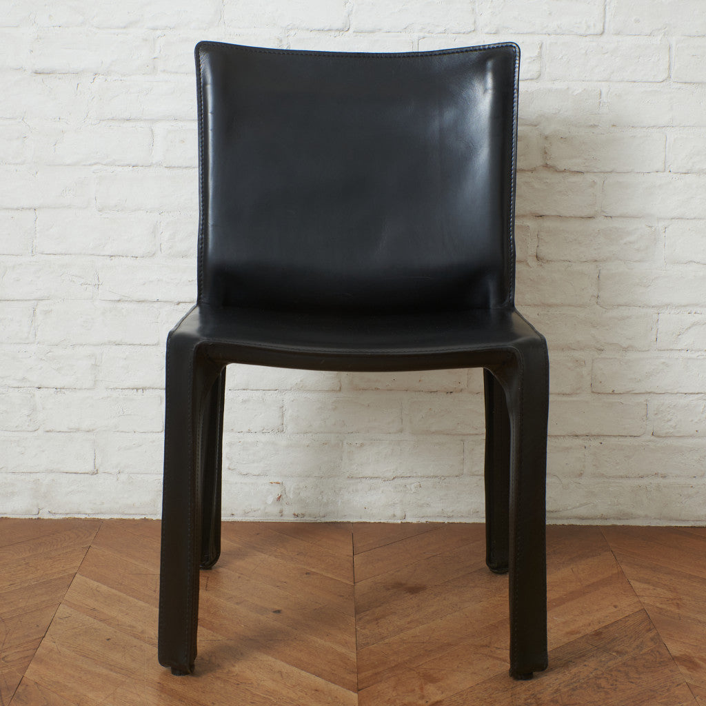 412 CAB アームレスチェア