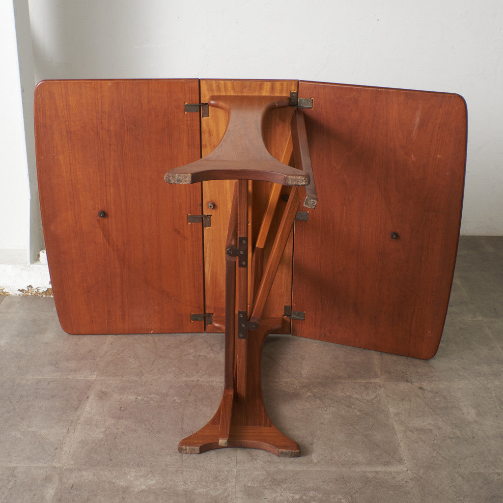 Fresco ドロップリーフゲートレッグテーブル