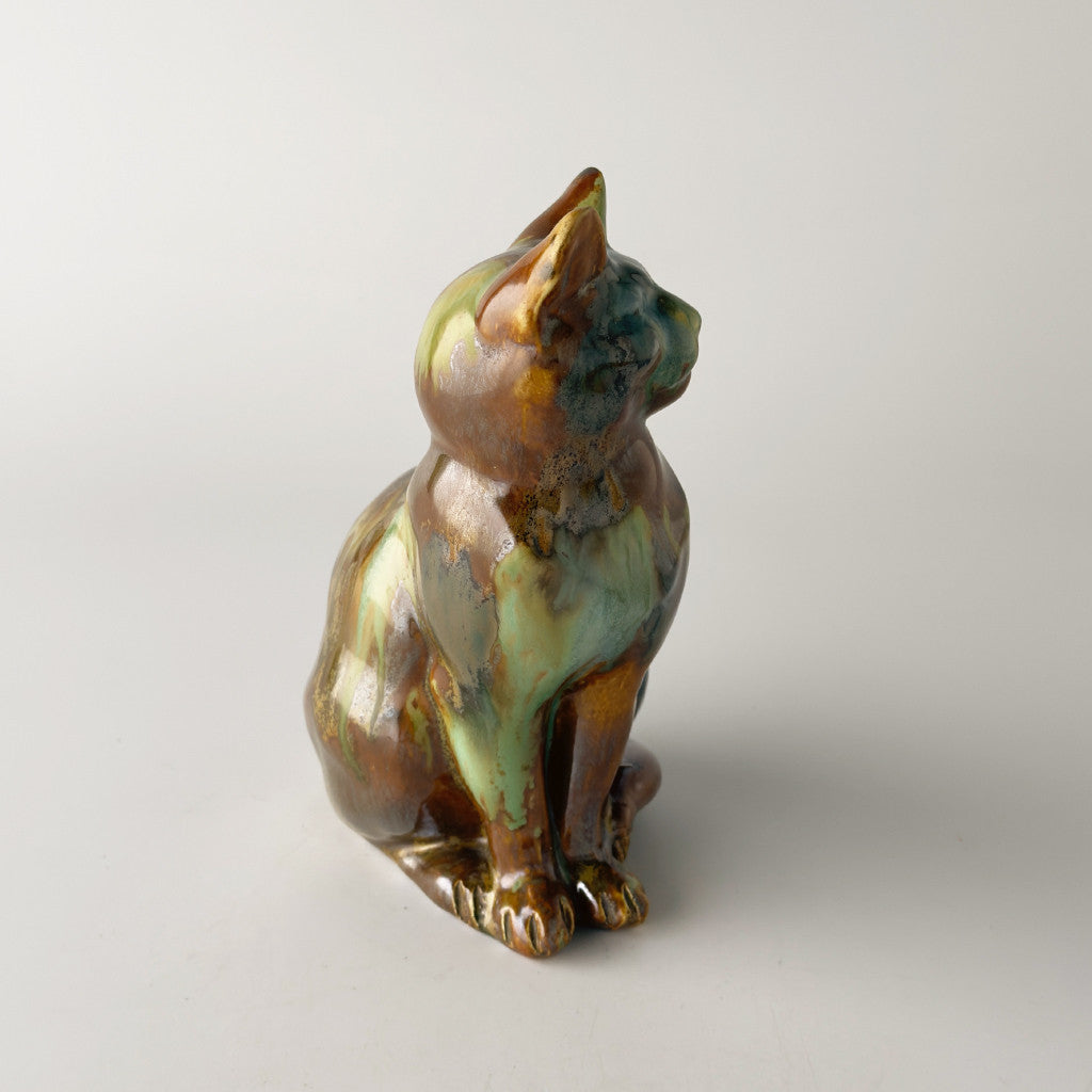 英国ヴィンテージ 猫のフィギュリン