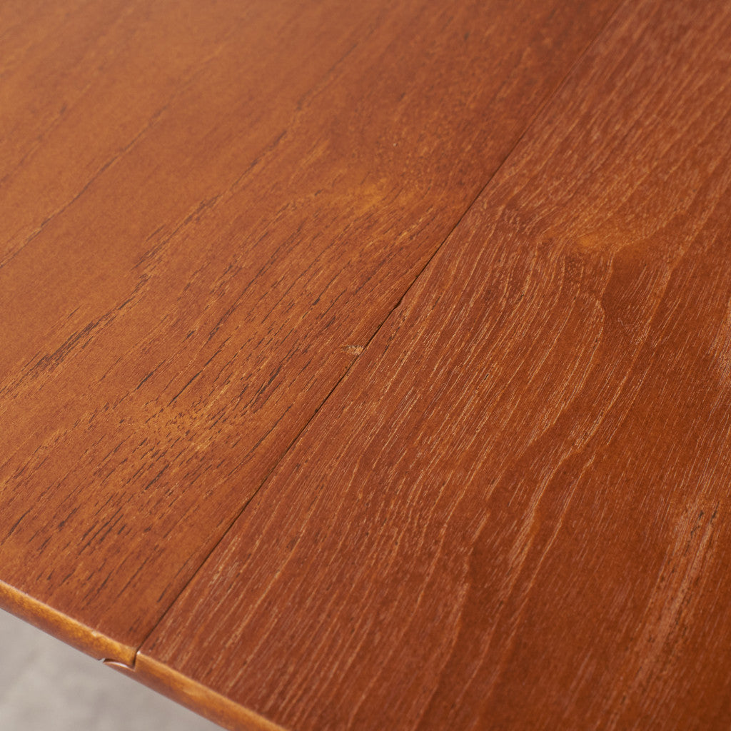 ドロップリーフゲートレッグテーブル