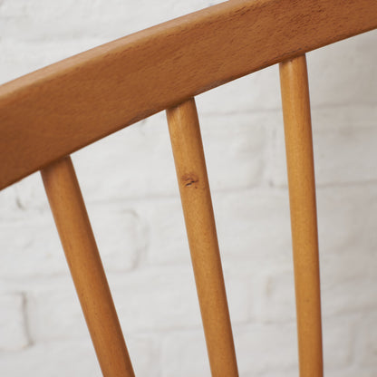 スティックバックチェア