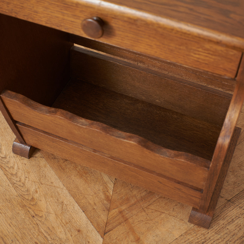 英国クラシック マガジンラック付きサイドテーブル