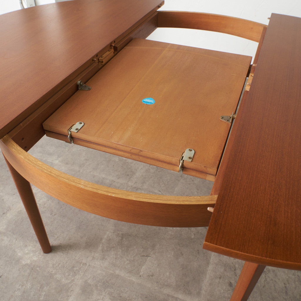 エクステンション ラウンド ダイニングテーブル