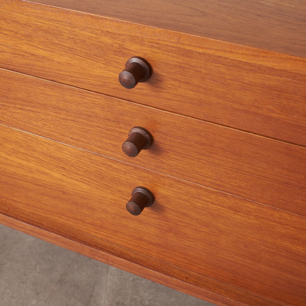 ヴィンテージ サイドボード