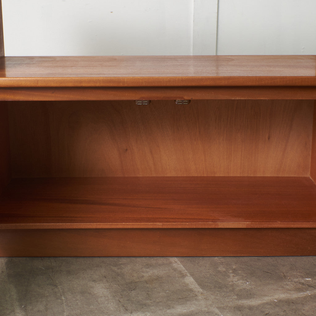 十字扉 ヴィンテージ キャビネット