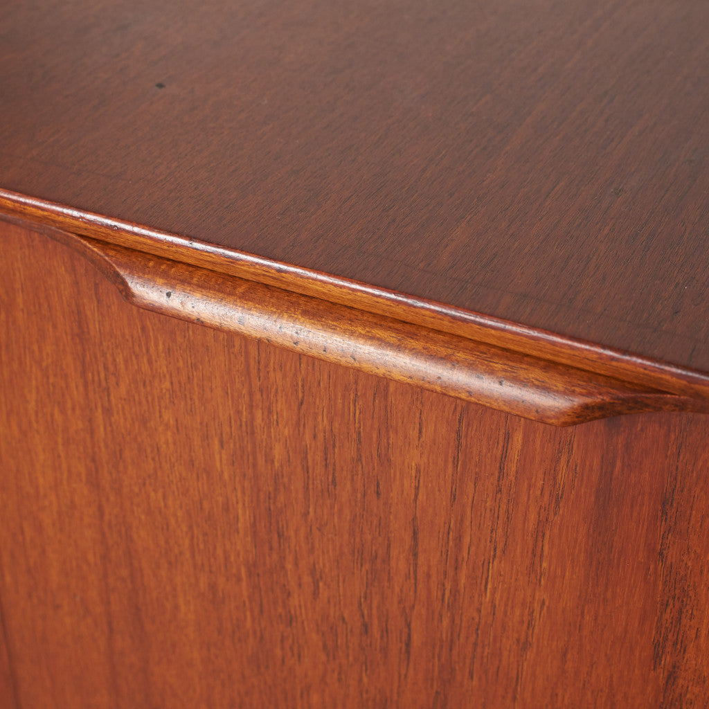 ヴィンテージ サイドボード