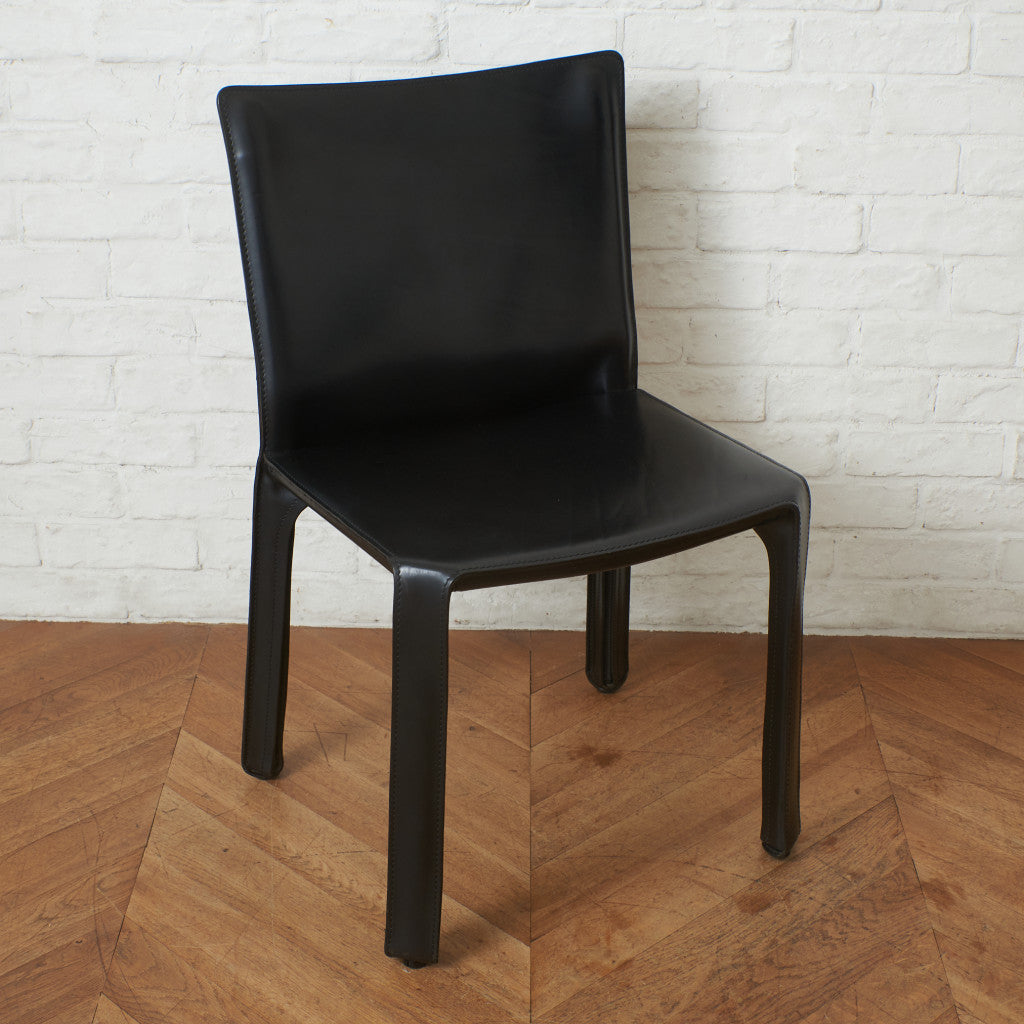 412 CAB アームレスチェア