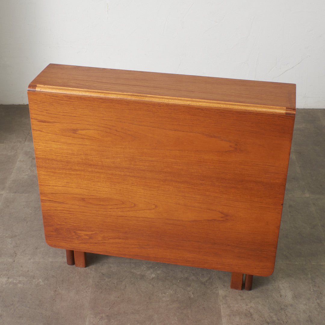 Jentiqueスクエア ドロップリーフ ゲートレッグテーブル (401) Jentique(ジェンティーク) / SQUARE DROP LEAF GATELEG TABLE スクエア