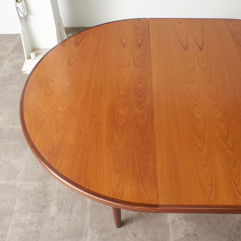 エクステンション ラウンドダイニングテーブル