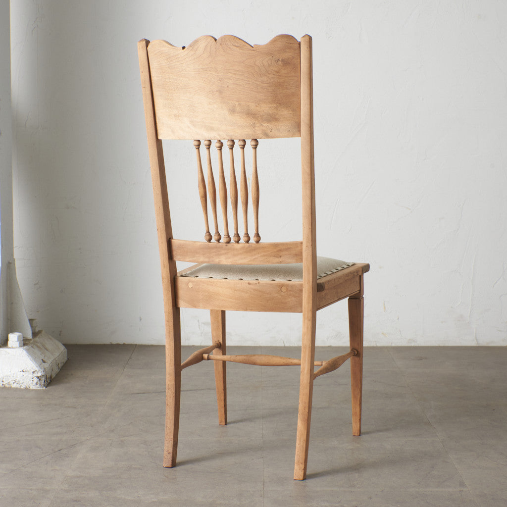 ストリップド加工 ダイニングチェア / 張替済