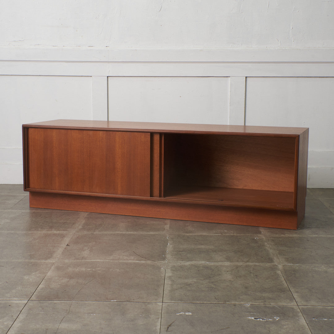 Form FIVE サイドボード