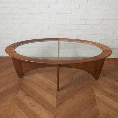 astro オーバルコーヒーテーブル