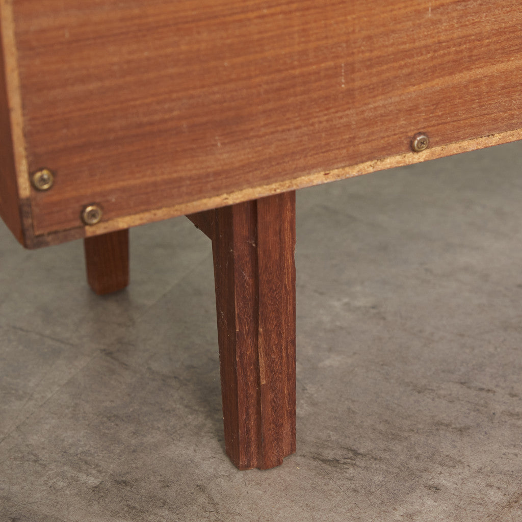 MULTI-WIDTH ガラスキャビネット