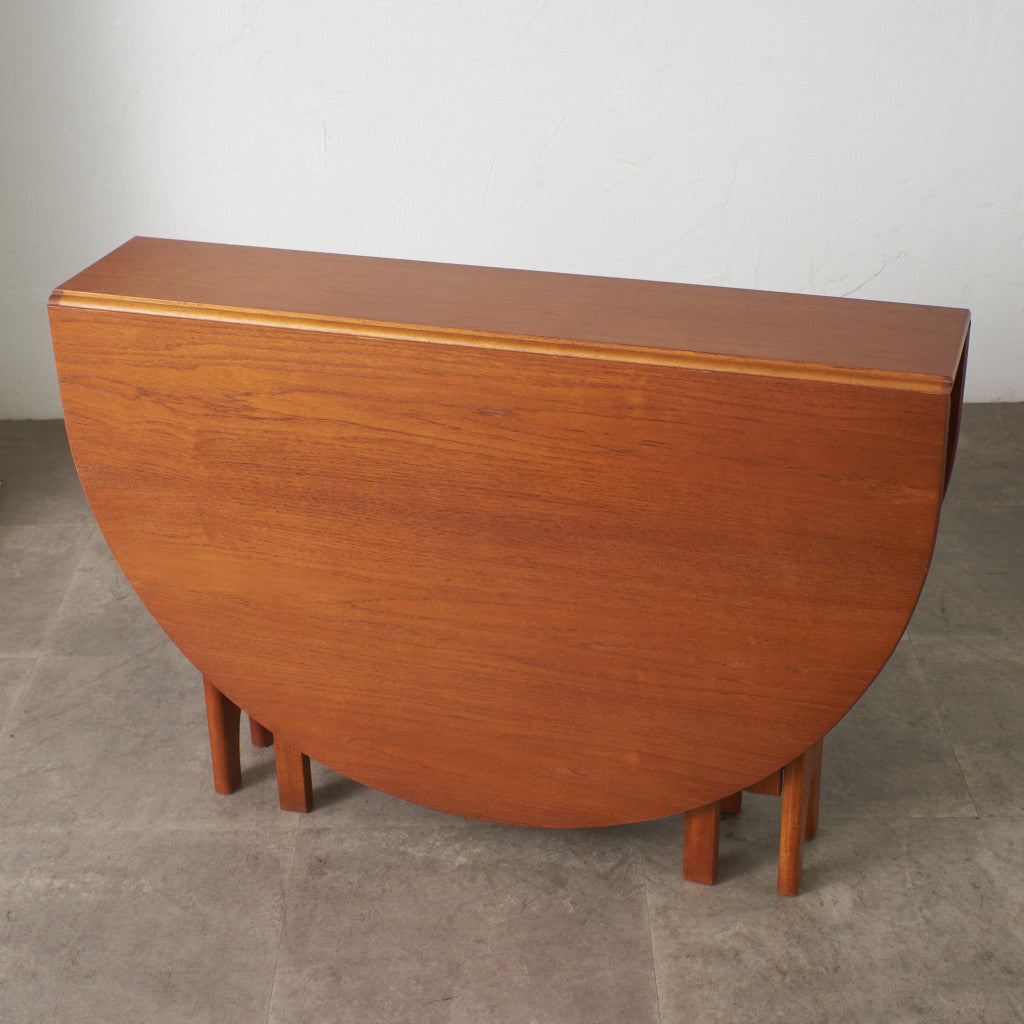 ドロップリーフゲートレッグテーブル