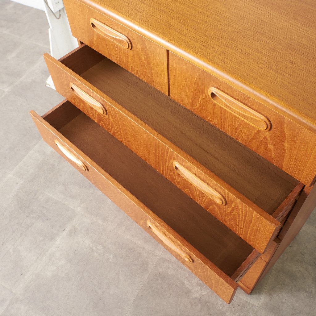 ヴィンテージ 5段チェスト