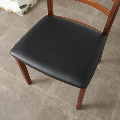 ラダーバックチェア / 張替済