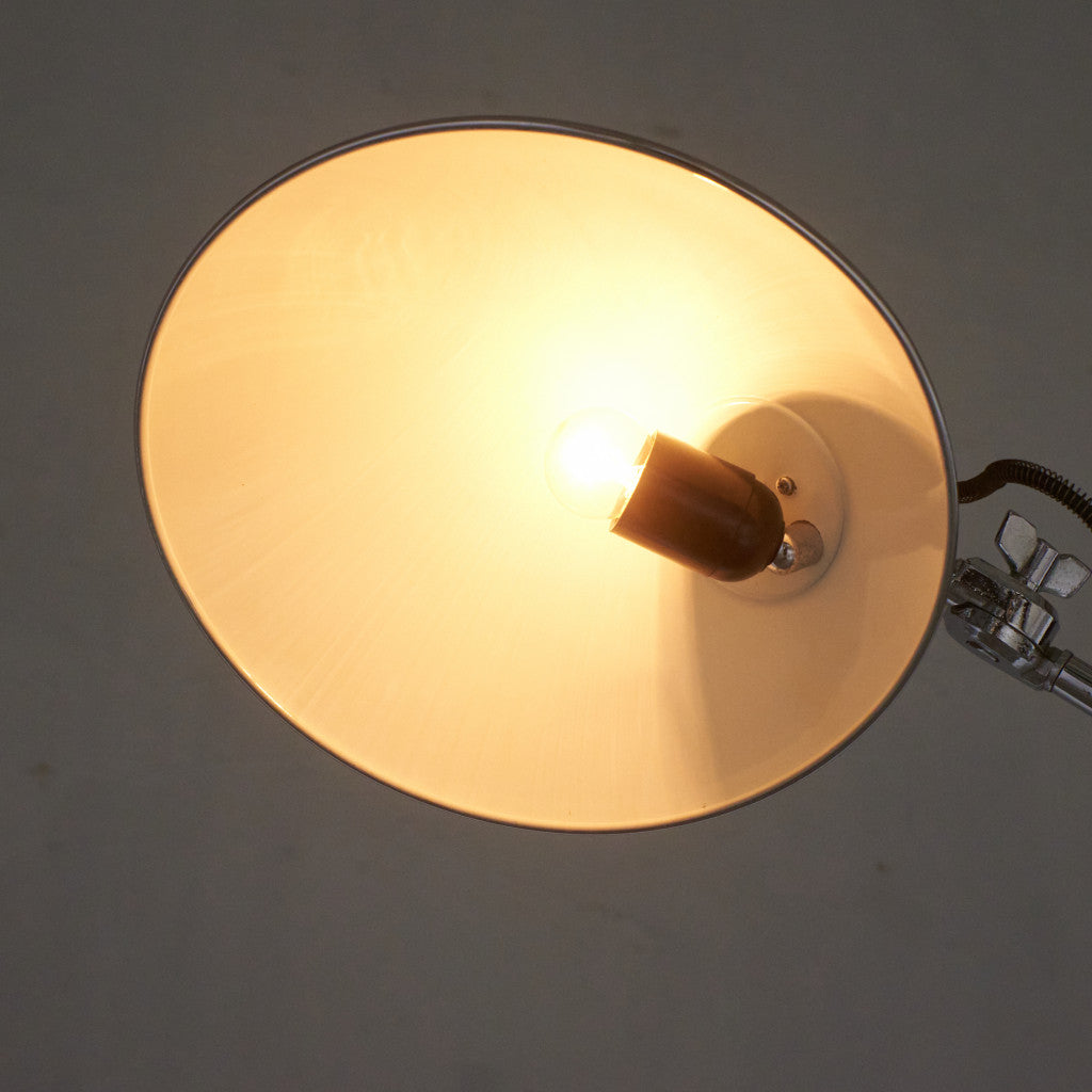 エグゼクティブ フロアランプ