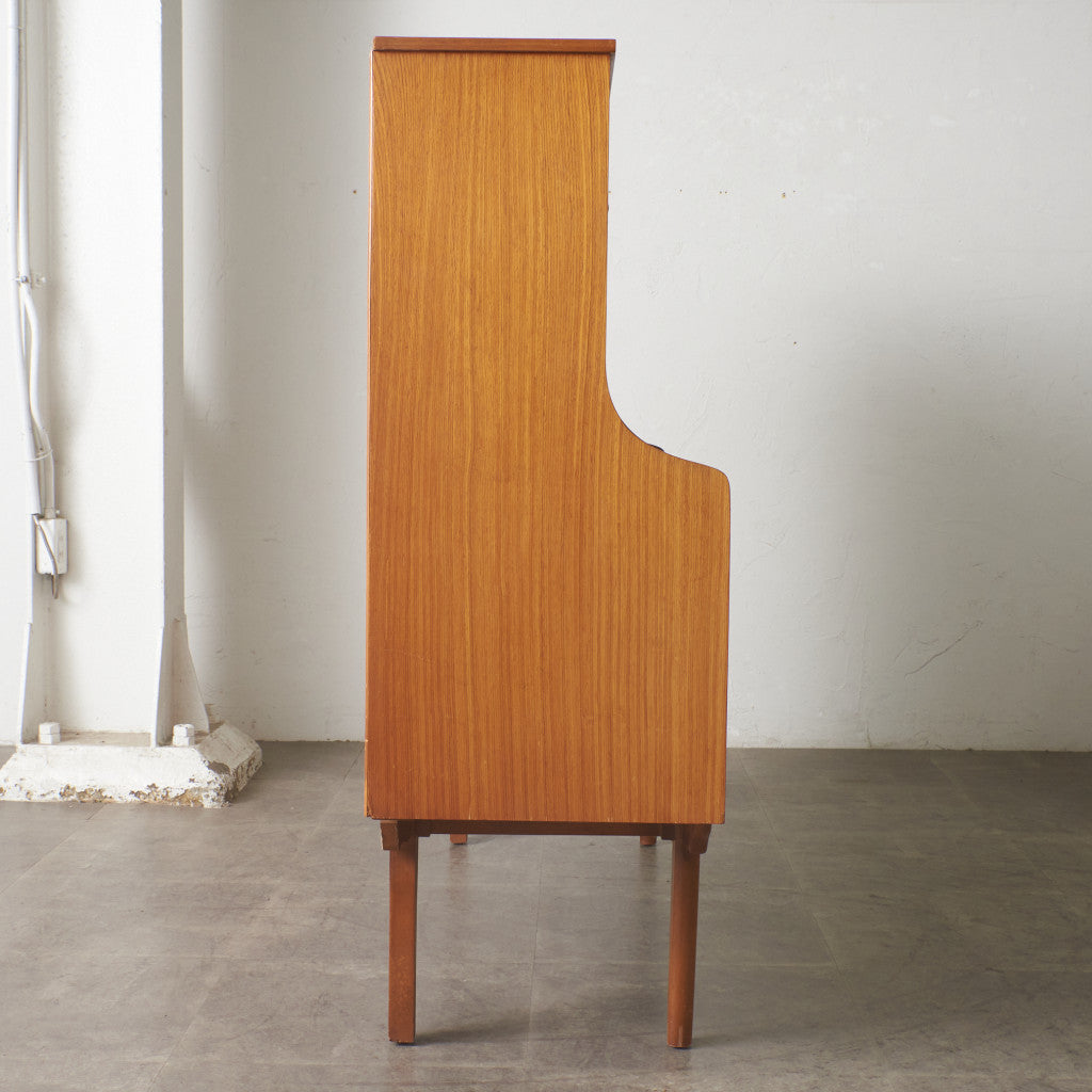 ヴィンテージ ハイサイドボード