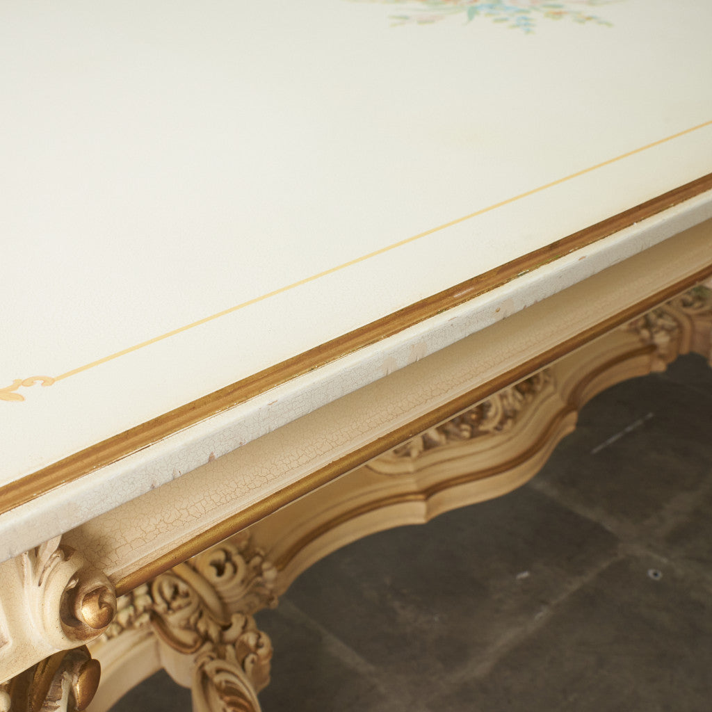 ダイニングテーブル