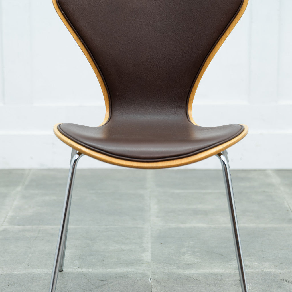 セブンチェア / フロントパディング